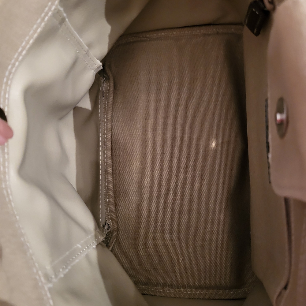 Nine & Co. Tan Tote with Black Handles - Picture 6 of 9